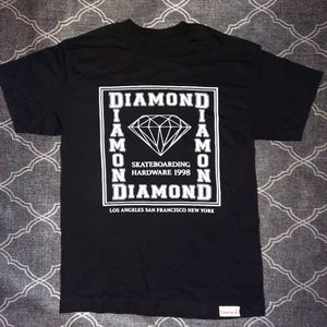 2/$20 Men's Diamond Graphic Black Short Sleeve Tee size medium NWOT